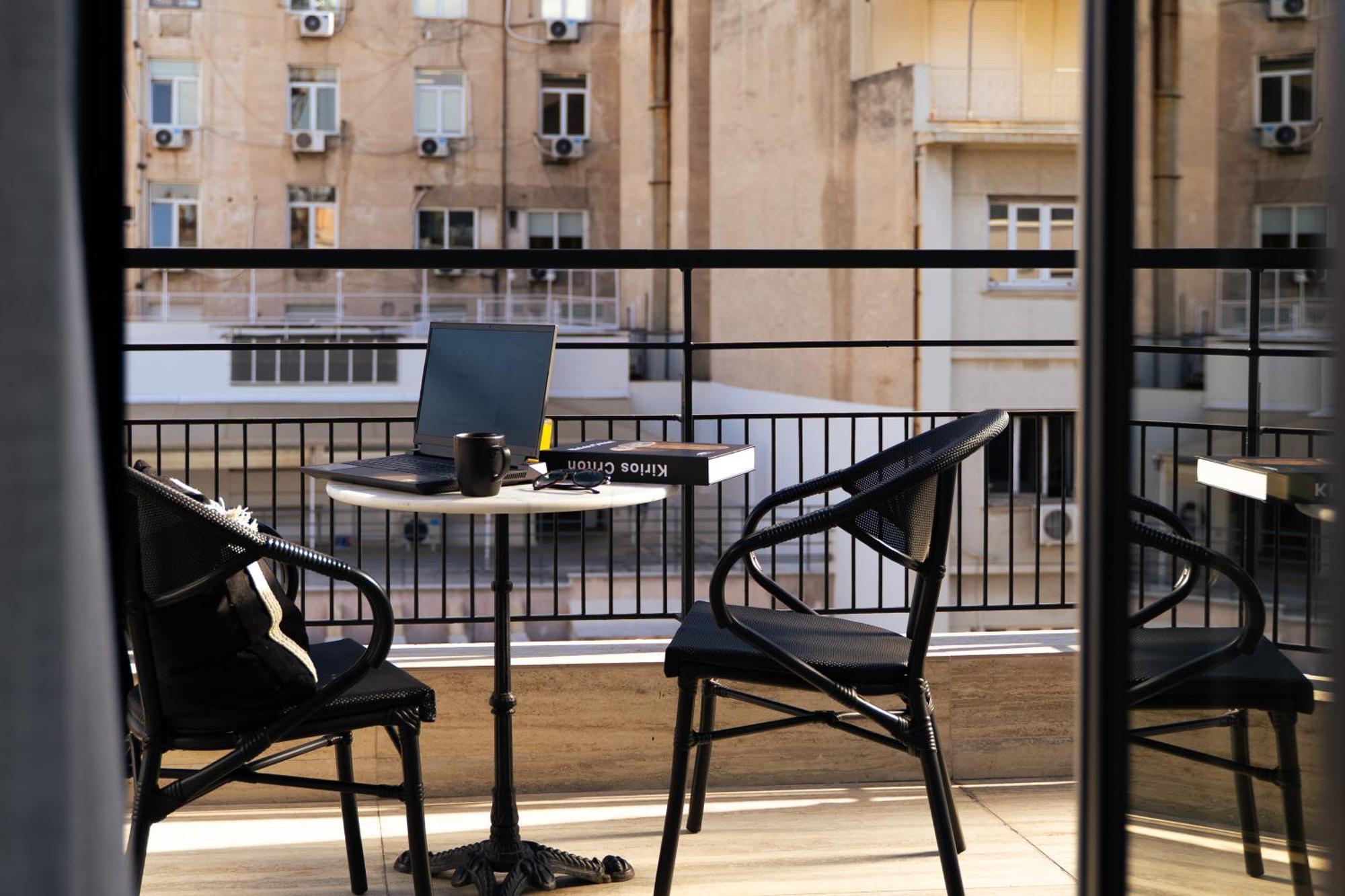 Acropolis Cozy Room Balcony